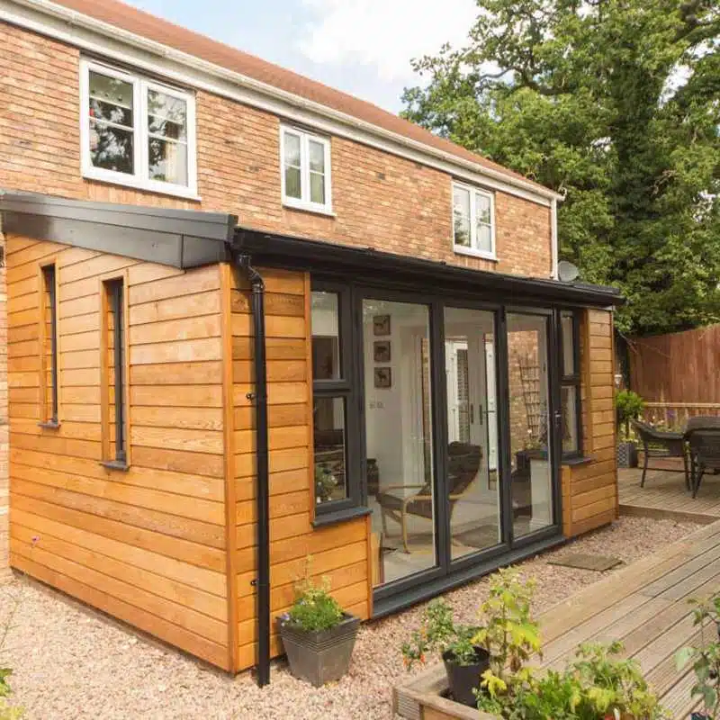 LEAN-TO CONSERVATORY