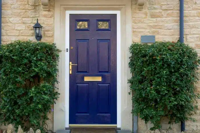 door installer chesterfield